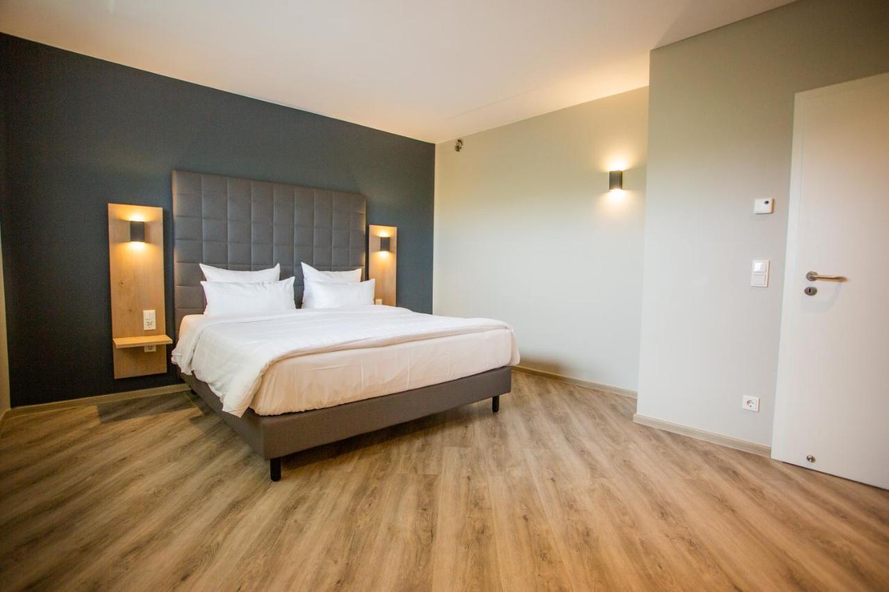 Hotel Circle Inn Ramstein-Miesenbach Buitenkant foto
