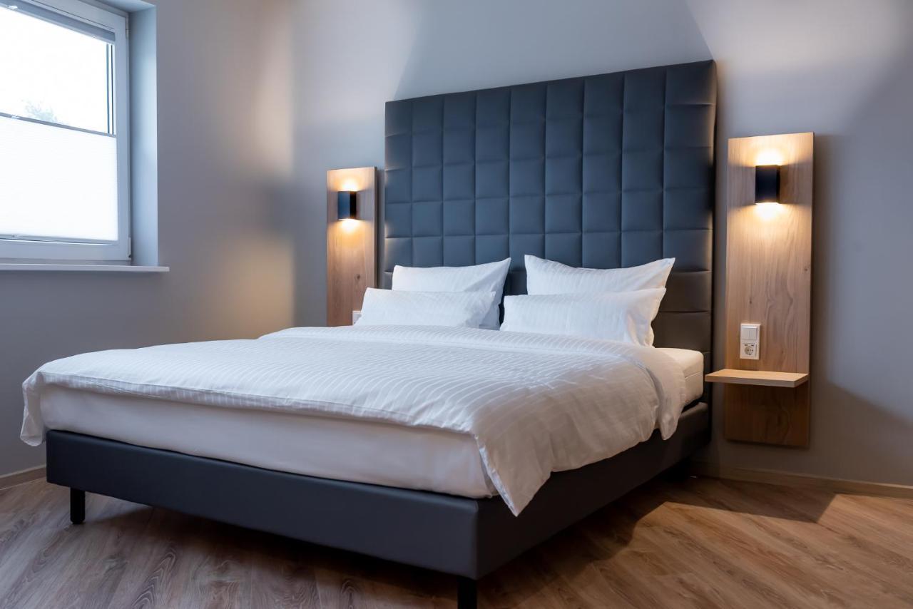 Hotel Circle Inn Ramstein-Miesenbach Buitenkant foto